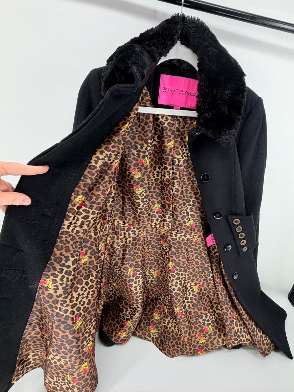 Betsey Johnson Black Wool Blend Faux Fur Collar Fit & Flare coquette Coat Size 2 - Picture 6 of 9